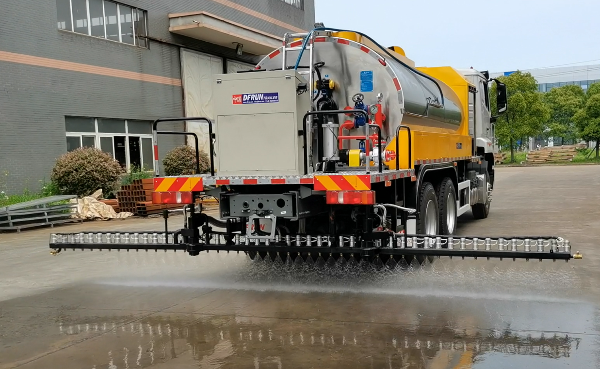 4x2 290hp 8m3 Bitumen Sprayer truck