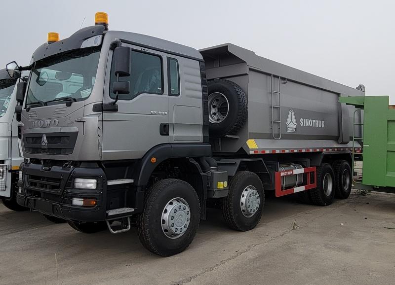 8x4 29M3 SIONTRUK HOWO TX Dump truck